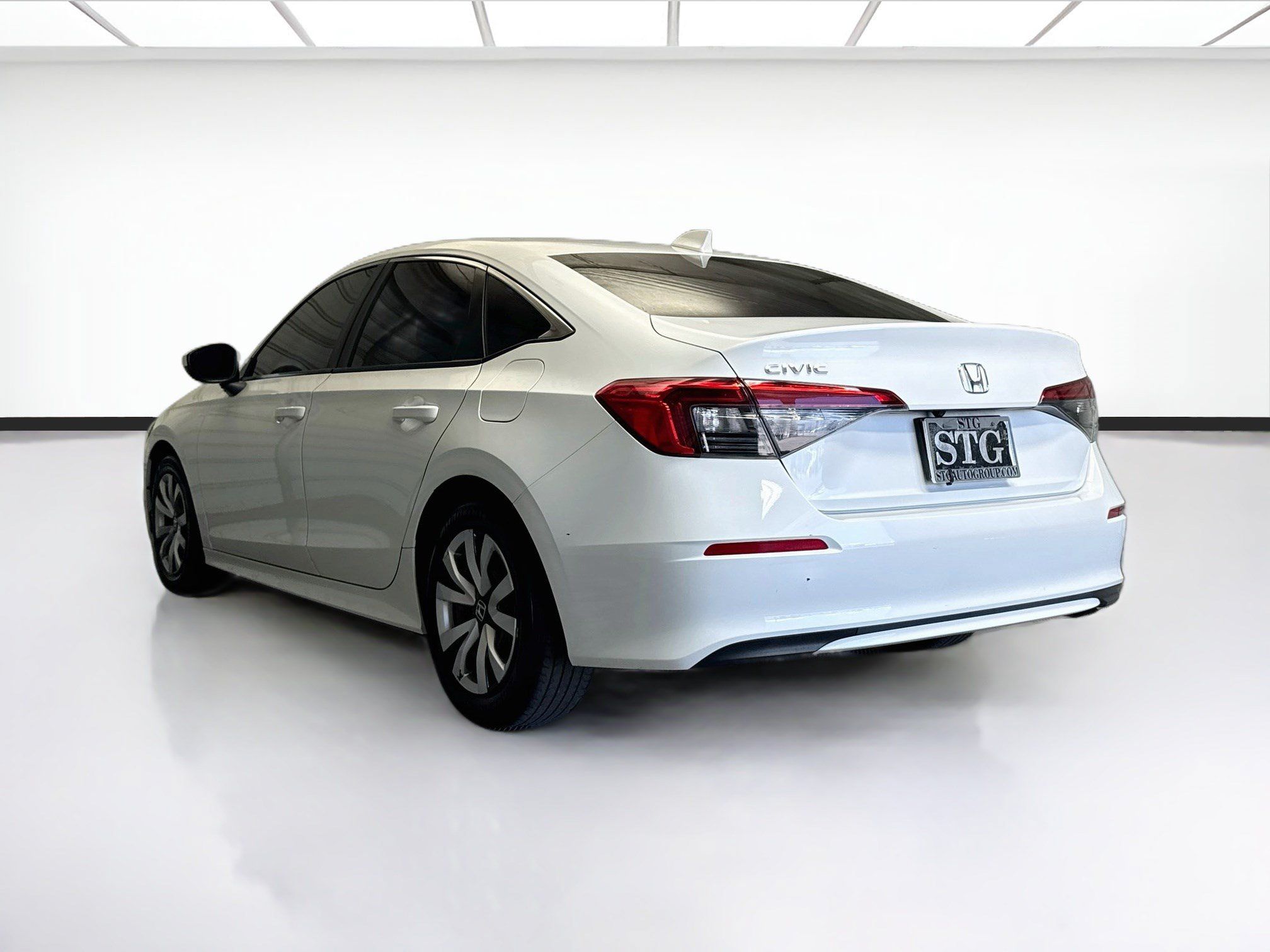 Used 2022 Honda Civic LX image 6