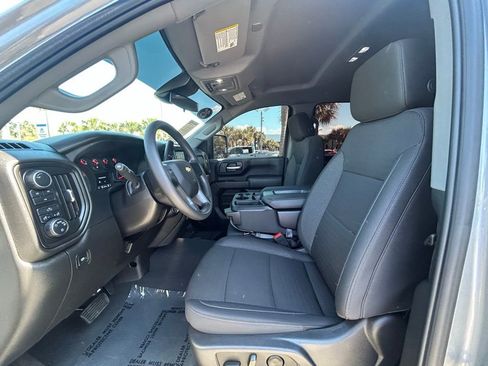 Used 2025 Chevrolet Silverado 2500 Custom w/ Custom Convenience Package image 14