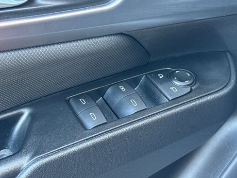 Used 2024 Chevrolet Equinox EV RS FWD image 13