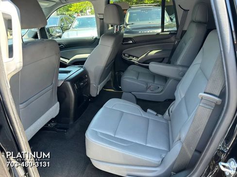 Used 2018 Chevrolet Tahoe LT w/ LT Signature Package AWD/4WD image 15