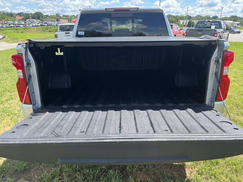 Used 2021 Chevrolet Silverado 1500 LT Trail Boss w/ Convenience Package II AWD/4WD image 29