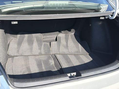 Used 2022 Honda Civic Touring image 16