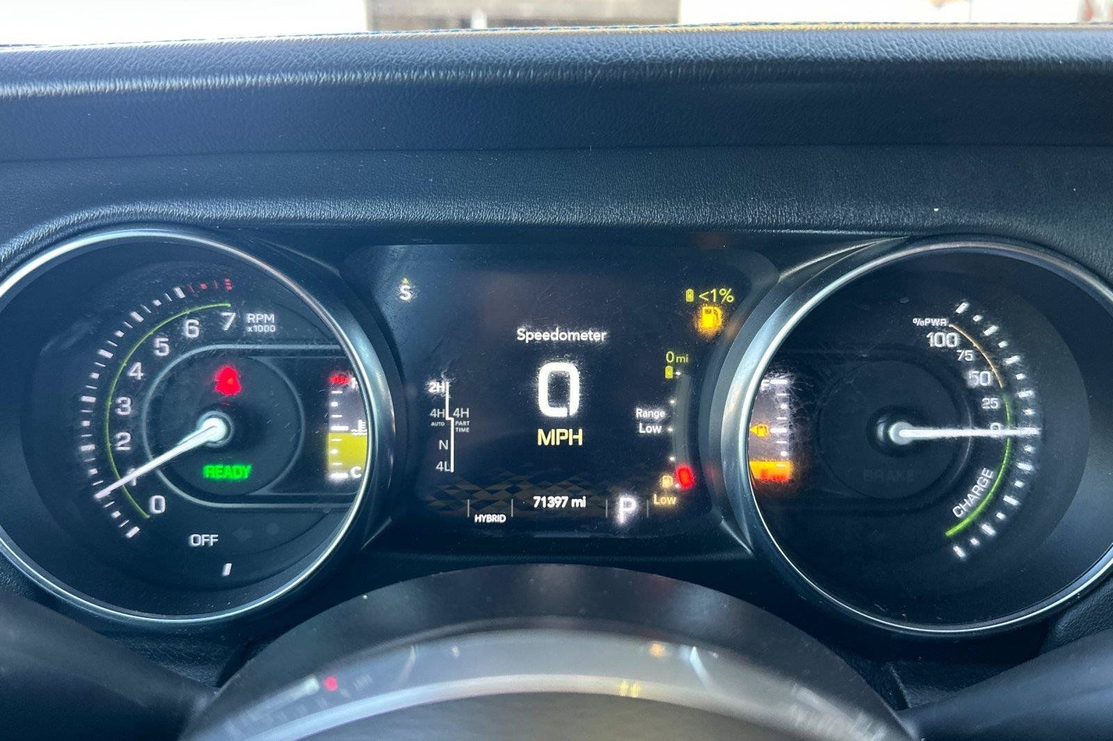 Used 2021 Jeep Wrangler Unlimited Rubicon 4xe w/ Cold Weather Group AWD/4WD image 23
