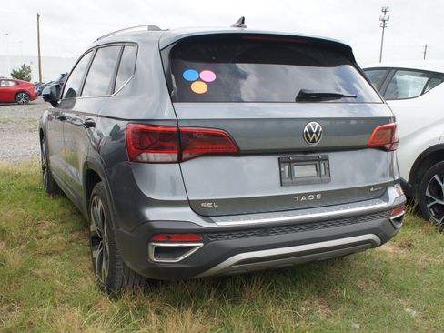 Used 2023 Volkswagen Taos SEL AWD/4WD image 6