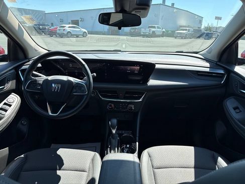 Used 2024 Buick Encore GX Preferred w/ Comfort Package AWD/4WD image 13
