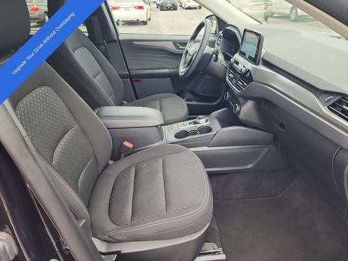 Used 2025 Ford Escape Active AWD/4WD image 12