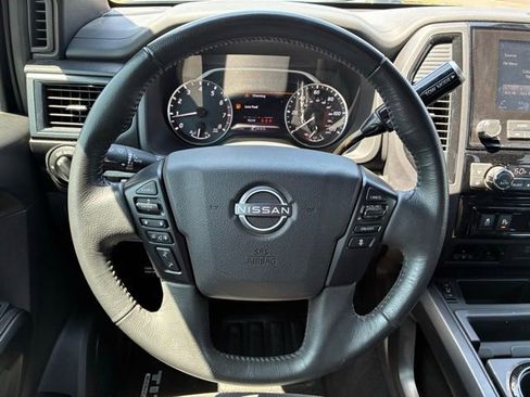 Certified 2024 Nissan Titan SV w/ SV Convenience Package RWD image 13