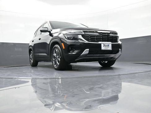 Certified 2024 Kia Seltos S AWD/4WD image 27