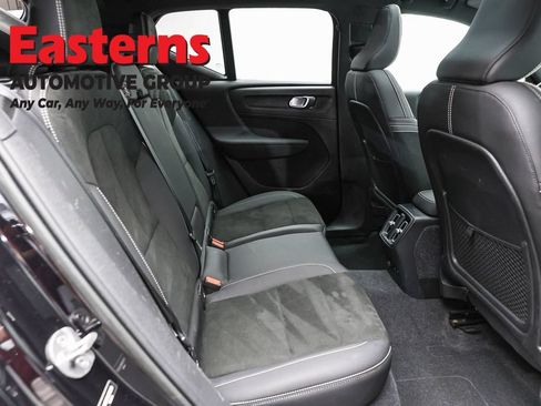 Used 2022 Volvo XC40 P8 Recharge Plus AWD/4WD image 22
