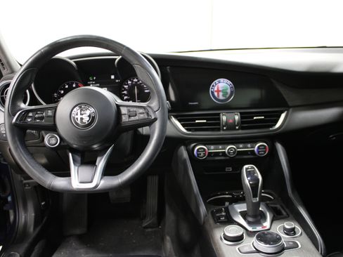 Used 2021 Alfa Romeo Giulia Ti w/ Active Assist 2 Package TI image 2