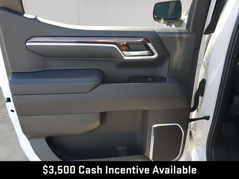 New 2026 GMC Sierra 1500 SLE w/ Preferred Package AWD/4WD image 46
