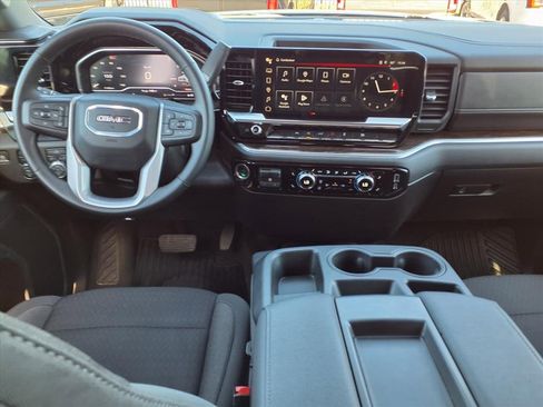 Used 2024 GMC Sierra 1500 Elevation image 17