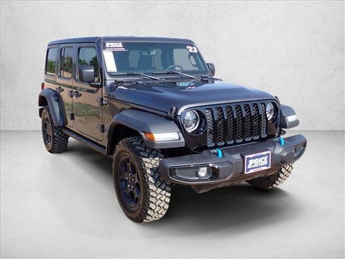 Used 2023 Jeep Wrangler Unlimited w/ Cold Weather Group AWD/4WD image 6