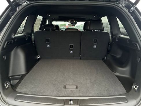 New 2025 Jeep Grand Cherokee Altitude image 23