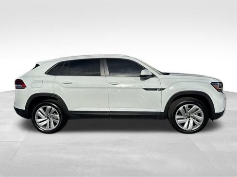 Used 2020 Volkswagen Atlas Cross Sport SE image 6