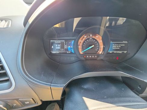 Used 2024 Ford Edge SEL AWD/4WD image 3
