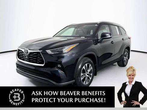 Certified 2026 Toyota Highlander XLE AWD/4WD image 1