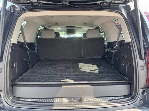 Used 2020 Chevrolet Tahoe LT AWD/4WD image 9