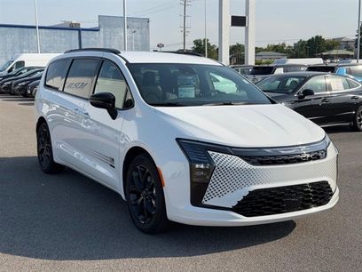 New 2027 Chrysler Pacifica Select