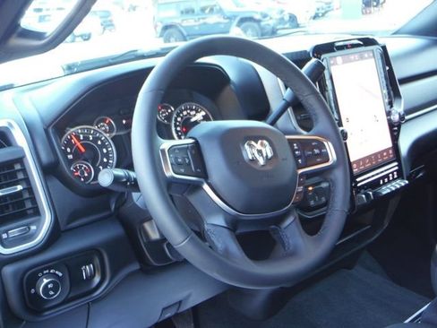 Certified 2026 RAM 2500 Big Horn AWD/4WD image 19