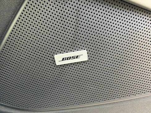 Used 2022 Chevrolet Camaro LT w/ Technology Package RWD image 15