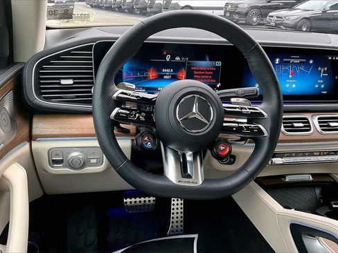 Used 2026 Mercedes-Benz GLE 53 AMG GLE 53 AMG image 13