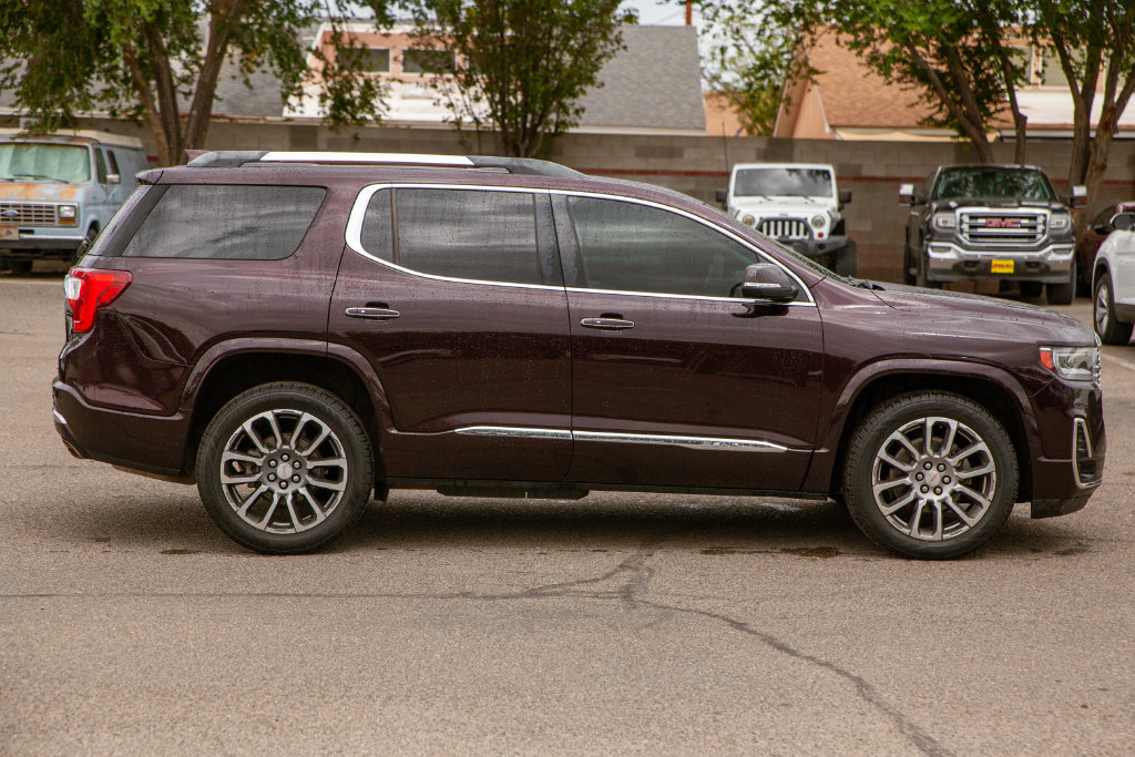 Used 2020 GMC Acadia Denali AWD/4WD image 5