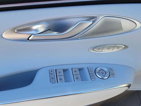 New 2026 Genesis GV70 2.5T Advanced image 24