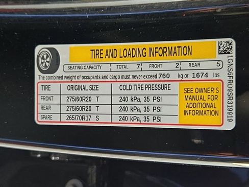 Certified 2025 Chevrolet Suburban Premier image 15