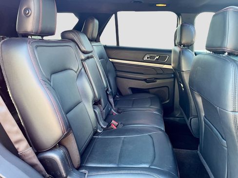 Used 2017 Ford Explorer Sport w/ Equipment Group 401A AWD/4WD image 28