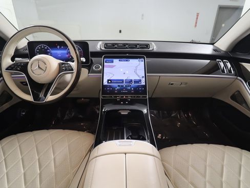 Used 2023 Mercedes-Benz S 580 4MATIC Sedan image 11