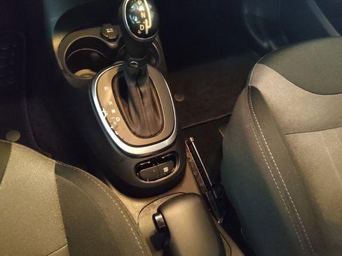 Used 2017 FIAT 500L Pop w/ Popular Equipment Package image 26