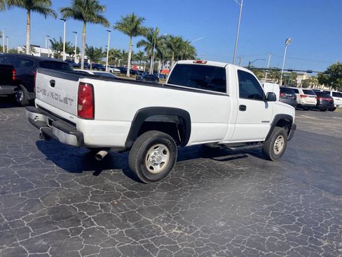 Used 2006 Chevrolet Silverado 2500 W/T image 4