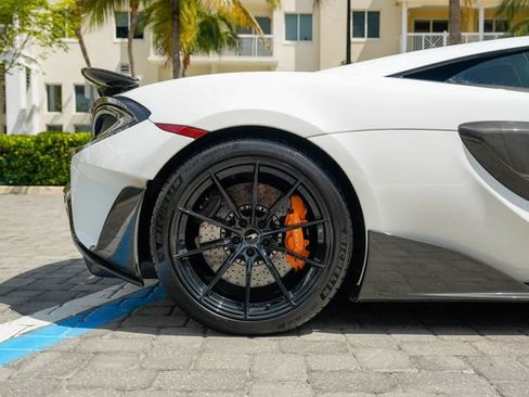 Used 2019 McLaren 600LT RWD image 30