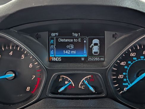 Used 2015 Ford Escape Titanium image 15