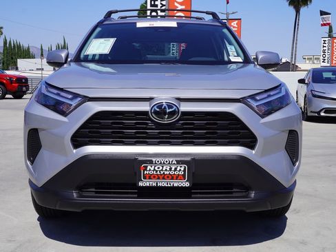 Certified 2023 Toyota RAV4 XLE w/ Convenience Package FWD image 3
