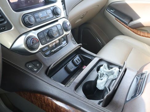 Used 2016 Chevrolet Tahoe LTZ image 27