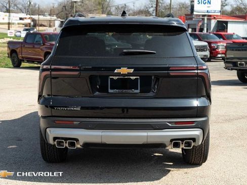 New 2026 Chevrolet Traverse LT image 7