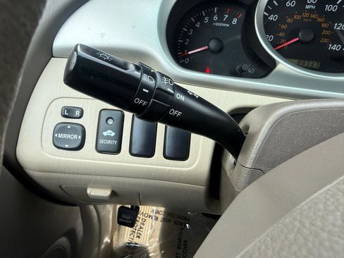 Used 2007 Toyota Highlander 4WD image 31