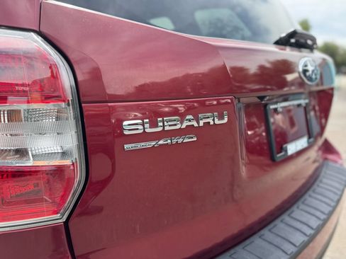 Used 2015 Subaru Forester 2.5i Premium AWD/4WD image 24
