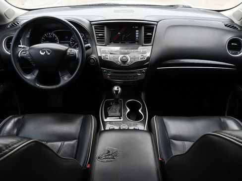 Used 2019 INFINITI QX60 Luxe w/ Essential Package FWD image 7