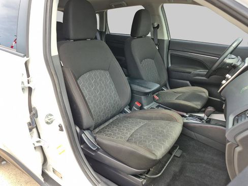 Used 2021 Mitsubishi Outlander Sport LE FWD image 26
