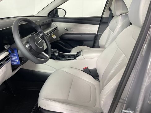 New 2026 Hyundai Tucson SEL image 2