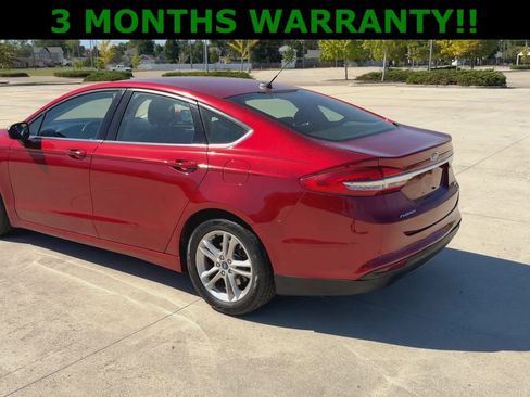 Used 2018 Ford Fusion SE w/ Fusion SE Technology Package image 6
