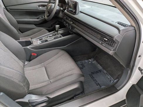 Certified 2024 Honda Accord EX image 19