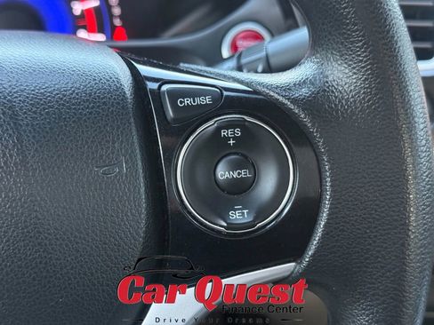 Used 2014 Honda Civic Hybrid Sedan image 28