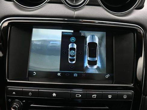 Used 2016 Jaguar XJ L Portfolio AWD/4WD image 21