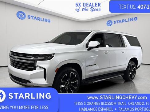 Used 2023 Chevrolet Suburban LT image 1