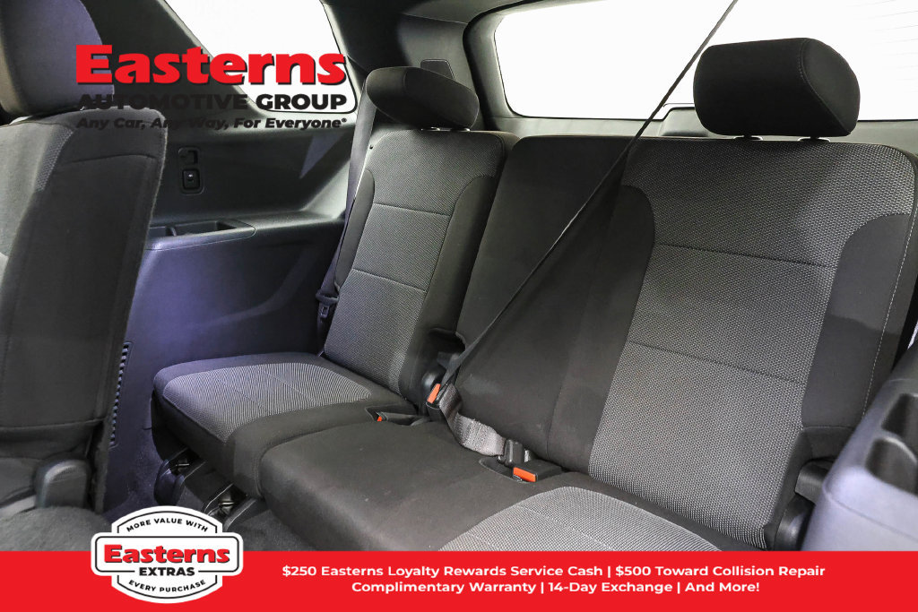 Used 2023 Chevrolet Traverse LT AWD/4WD image 29