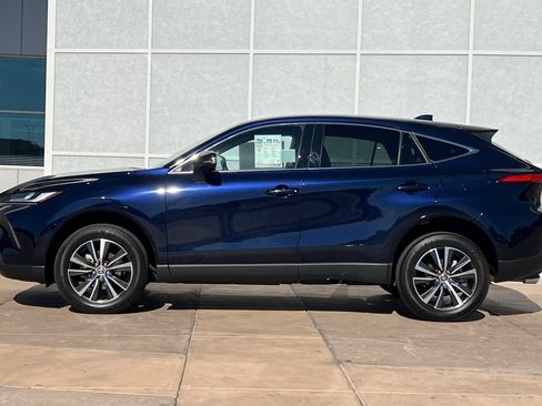 Certified 2024 Toyota Venza LE image 8